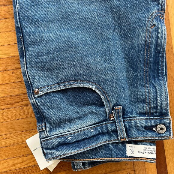 Ultra High Rise 90s Straight Jean - 30 short - Picture 8 of 15